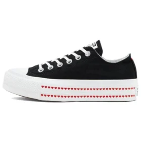 Chuck Taylor All Star Lift Low „Love Fearlessly“