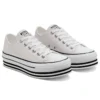Chuck Taylor All Star Platform Low Top mit cremefarbener Sponge-Cake-Sohle