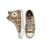 Chuck Taylor All Star Sneakers in Khaki-Karomuster