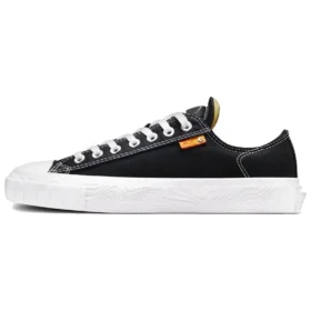 Chuck Taylor Alt Star Low „Black White“