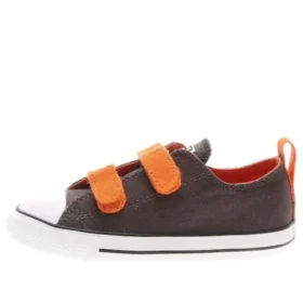 Chuck Taylor V2 Ox „Brown“