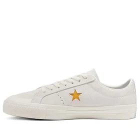 Converse x Alexis Sablone Chuck Taylor All Star 2 „Pale Putty Gold“