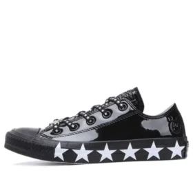 Converse x Miley Cyrus Chuck Taylor All Star Low Patent „Stars“