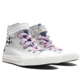 Converse x Naruto Chuck Taylor All Star High „Sasuke“