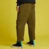 Gewebte, gerade geschnittene, konisch zulaufende Freizeithose, asiatische Größen „Dark Moss Green“
