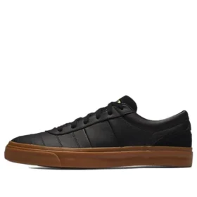 One Star CC OX „Schwarz-Braun“
