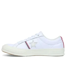 One Star Piping Low Top in Weiß/Emaille-Rot/Egret