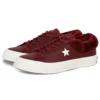 One Star Sneakers Rot