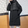 Wandelbare lange Daunenjacke in asiatischen Größen „Schwarz“